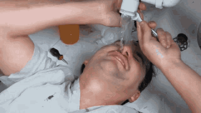LLAVE DE PLOMERÍA DE USO MULTIPLE